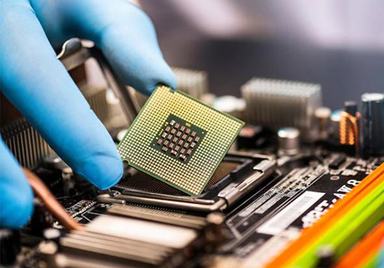 收購賽靈思FPGA，收購英飛凌SAK系列，收購意法微控制器，收購美光存儲器