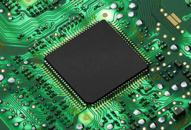 回收接口 IC 器件： 回收驅(qū)動器、接收器、收發(fā)器、控制器、轉(zhuǎn)換器