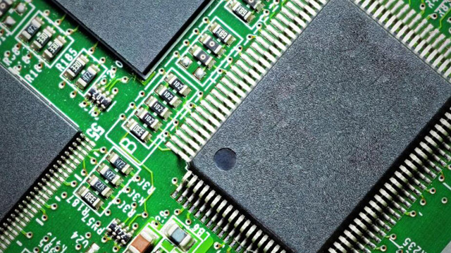 回收【Microchip】微波 MMIC 放大器、功率 MOSFET 晶體管、砷化鎵二極管、分立濾波器