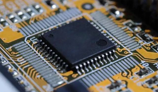 回收 [Broadcom] PCIe 交換機(jī)、以太網(wǎng)交換機(jī)、汽車 PHY、以太網(wǎng) PHY 收發(fā)器